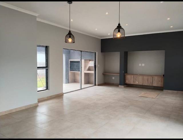 4 BEDROOM HOUSE FOR SALE IN THE ALOES LIFESTYLE ESTATE